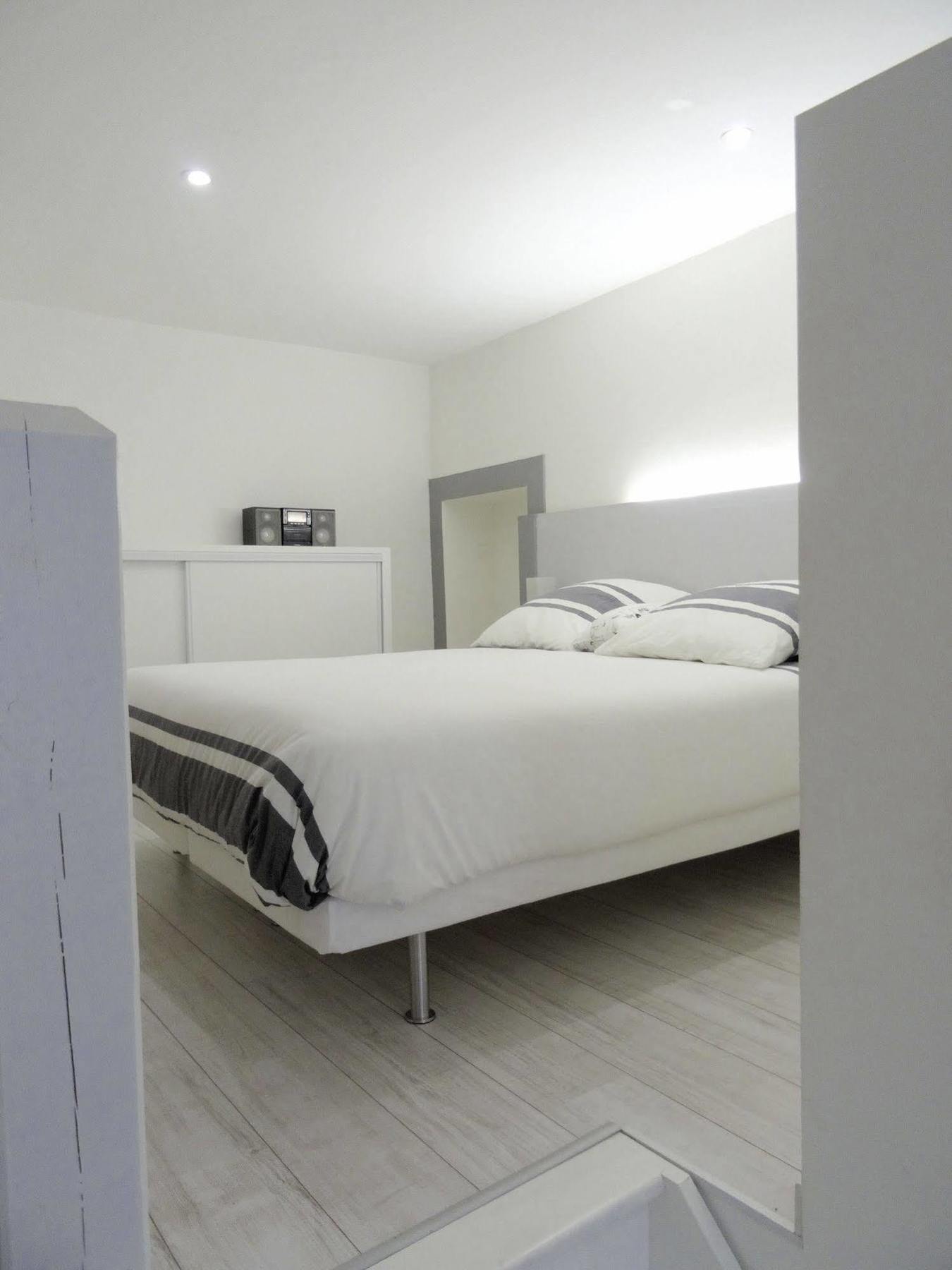 شقة Unsejouranantes- Loft Cassard المظهر الخارجي الصورة